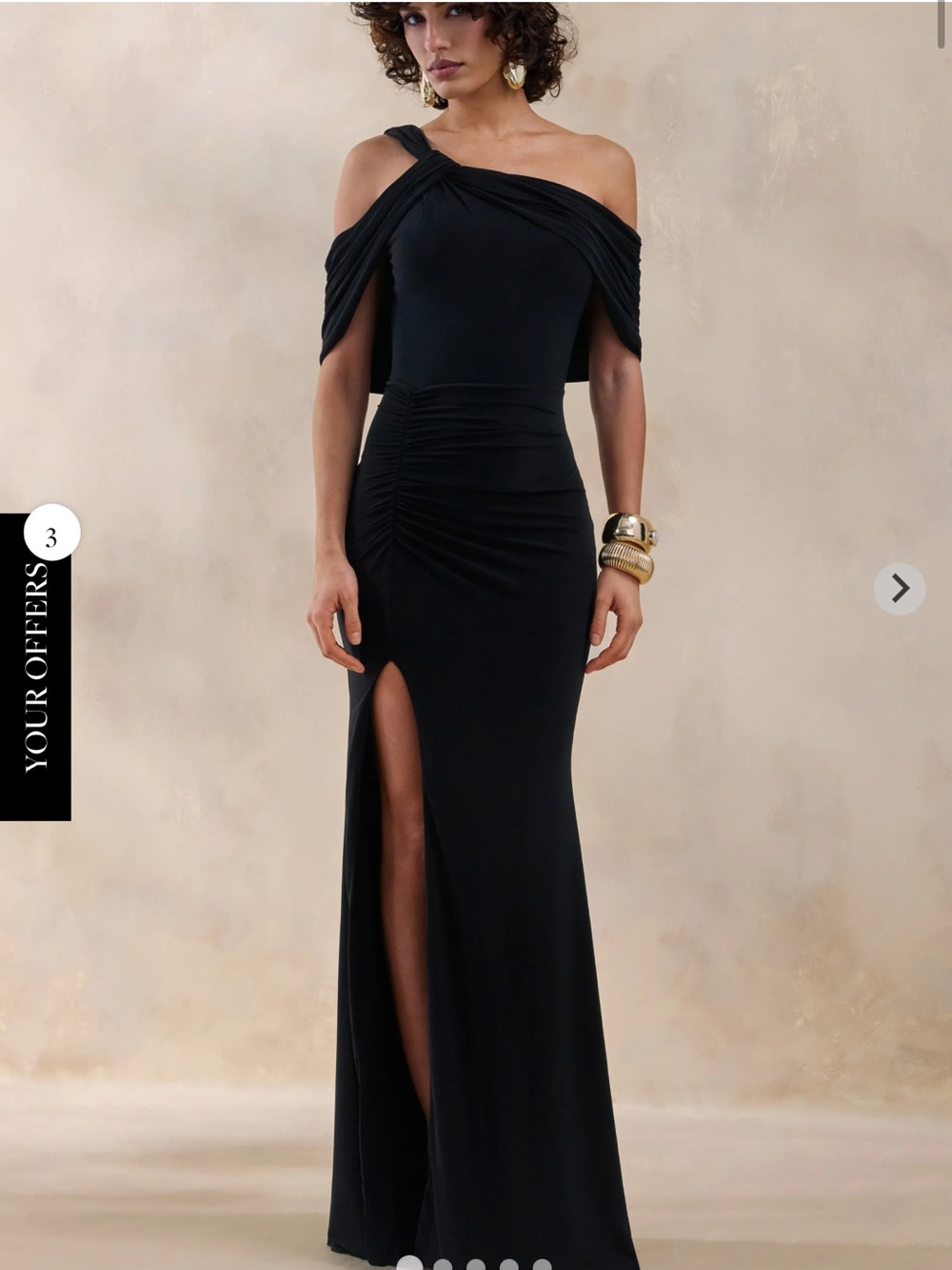 Club L London Black One-Shoulder Ruched Evening Gown with High Slit